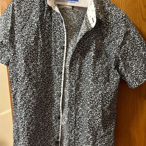 Men’s 7 Diamonds Short Sleeve Button Down Size Large